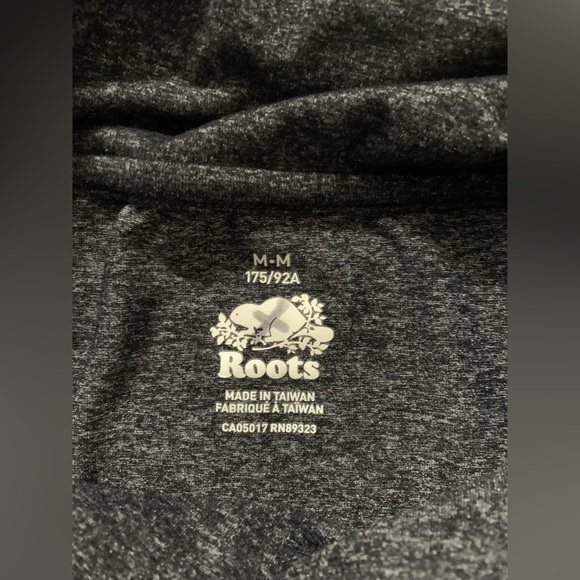 Roots turtleneck sweatshirt - Picture 3 of 6